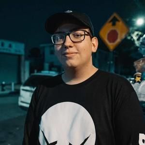 Meet your Posher, Nicholas